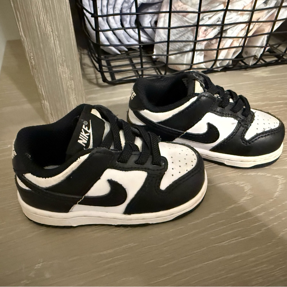 Nike low dunk